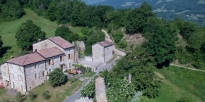 SacreTerre B&B e Agriturismo Tizzano Val Parma